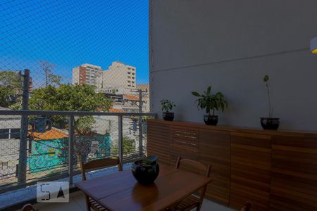 Apartamento à venda com 105m², 1 quarto e 2 vagasVista Varanda