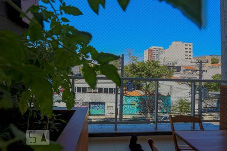 Apartamento à venda com 105m², 1 quarto e 2 vagasVista Varanda