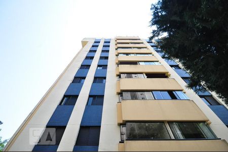 Apartamento à venda com 81m², 3 quartos e 3 vagasFachada