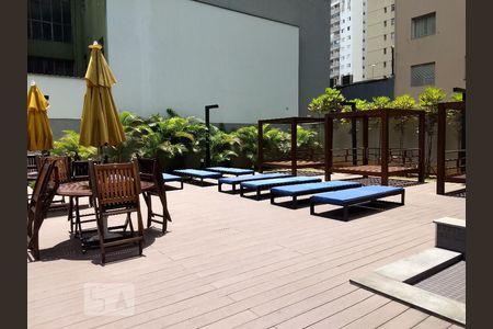 Studio à venda com 35m², 1 quarto e 1 vagaPiscina