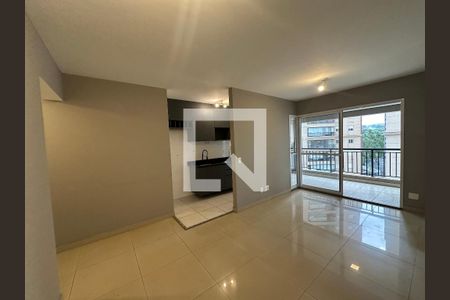 Sala de apartamento para alugar com 3 quartos, 73m² em Alphaville Empresarial, Barueri