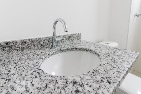 Banheiro de apartamento para alugar com 3 quartos, 73m² em Alphaville Empresarial, Barueri