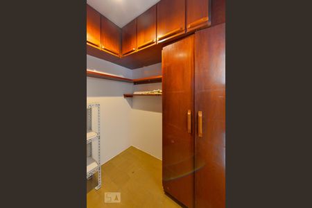 Apartamento para alugar com 96m², 2 quartos e 1 vagaQuarto Serviço