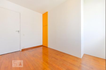 Apartamento para alugar com 96m², 2 quartos e 1 vagaQuarto