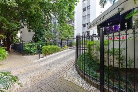 Apartamento para alugar com 96m², 2 quartos e 1 vagaFachada