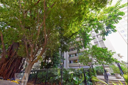 Apartamento para alugar com 96m², 2 quartos e 1 vagaFachada