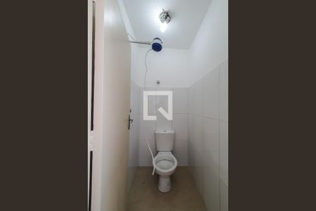 Apartamento à venda com 68m², 2 quartos e sem vaga Apartamento à venda com 68m², 2 quartos e sem vagaBanheiro de serviço