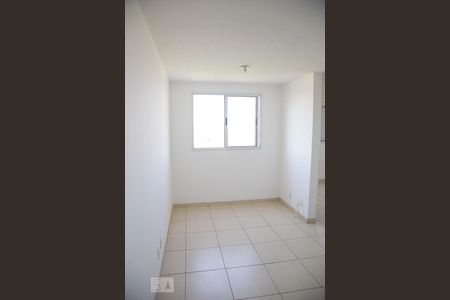 Apartamento à venda com 44m², 2 quartos e sem vaga Apartamento à venda com 44m², 2 quartos e sem vagaSala