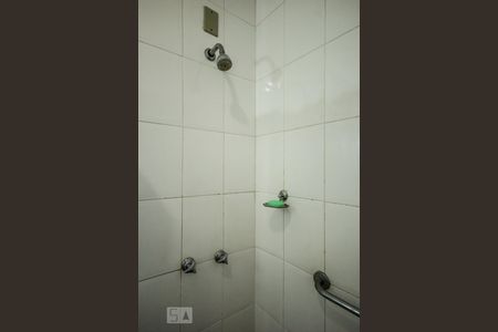 Banheiro de apartamento para alugar com 2 quartos, 80m² em Copacabana, Rio de Janeiro