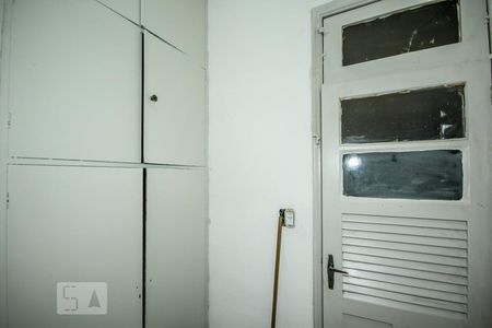 Apartamento para alugar com 80m², 2 quartos e sem vagaQuarto de Serviços