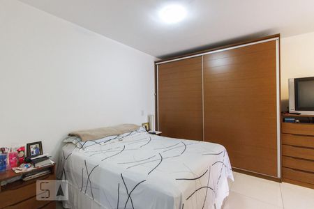 Apartamento para alugar com 132m², 4 quartos e 2 vagasSuíte
