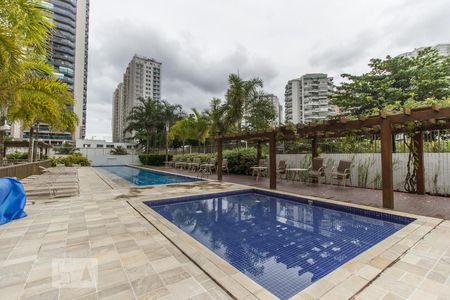 Apartamento para alugar com 132m², 4 quartos e 2 vagasPiscina
