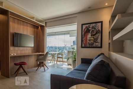 Sala de apartamento para alugar com 1 quarto, 42m² em Cidade Monções, São Paulo