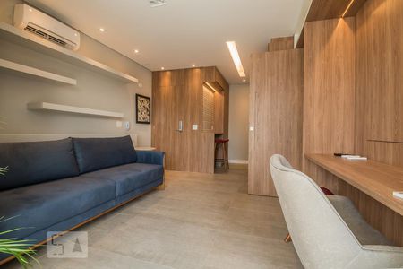 Sala de apartamento para alugar com 1 quarto, 42m² em Cidade Monções, São Paulo