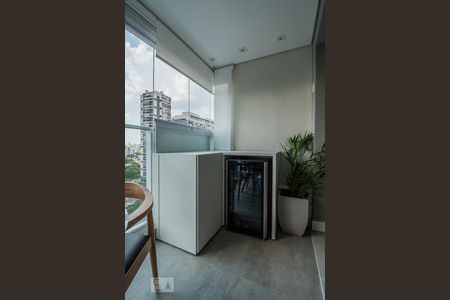 Apartamento para alugar com 42m², 1 quarto e 1 vagaVaranda