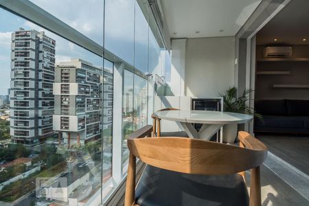 Apartamento para alugar com 42m², 1 quarto e 1 vagaVaranda