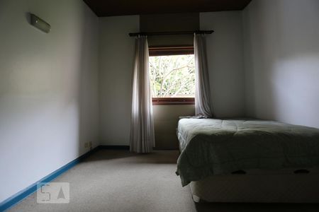 Casa à venda com 1000m², 4 quartos e 5 vagasSuíte