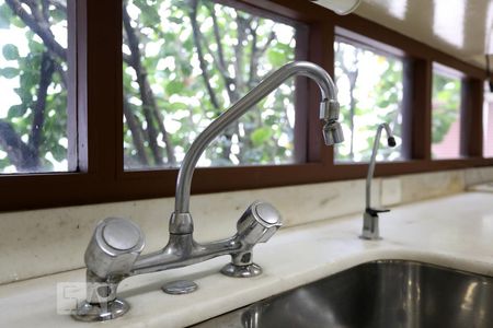 Cozinha de casa à venda com 4 quartos, 1000m² em Vila São Francisco, São Paulo