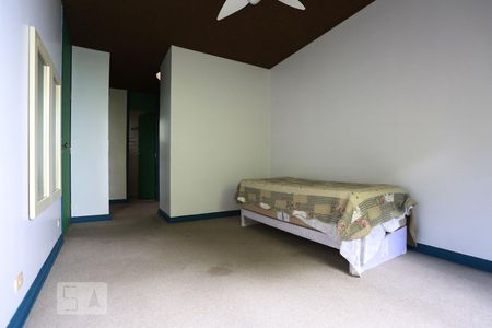 Casa à venda com 1000m², 4 quartos e 5 vagasSuíte Master