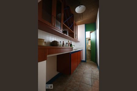 Casa à venda com 1000m², 4 quartos e 5 vagasCopa