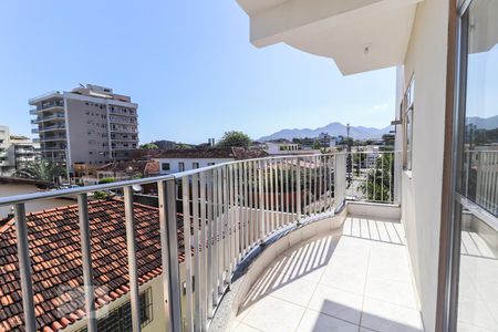 Varanda de apartamento para alugar com 3 quartos, 72m² em Taquara, Rio de Janeiro