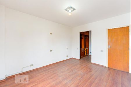 Suíte de apartamento para alugar com 2 quartos, 128m² em Pinheiros, São Paulo