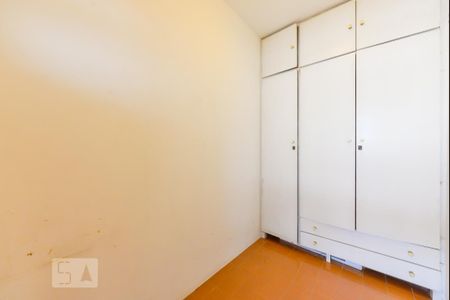 Quarto Serviço de apartamento para alugar com 2 quartos, 128m² em Pinheiros, São Paulo