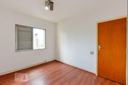 Quarto de apartamento para alugar com 2 quartos, 128m² em Pinheiros, São Paulo