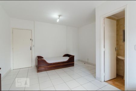 Studio à venda com 42m², 1 quarto e 1 vagaSala