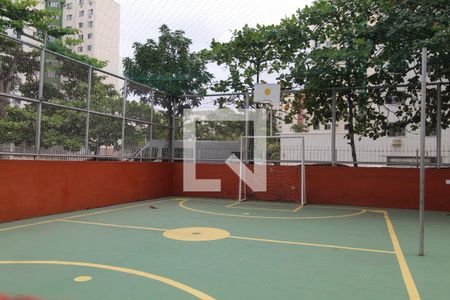 Apartamento para alugar com 50m², 2 quartos e 1 vagaÁrea comum - Quadra