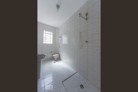 Banheiro de casa para alugar com 3 quartos, 103m² em Paraíso, São Paulo