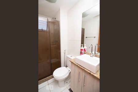 Banheiro de apartamento à venda com 2 quartos, 48m² em Todos Os Santos, Rio de Janeiro