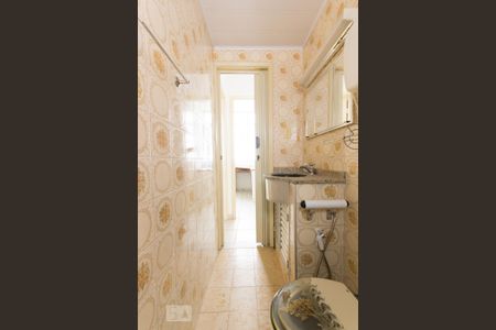 Banheiro de apartamento para alugar com 2 quartos, 55m² em Freguesia (jacarepaguá), Rio de Janeiro