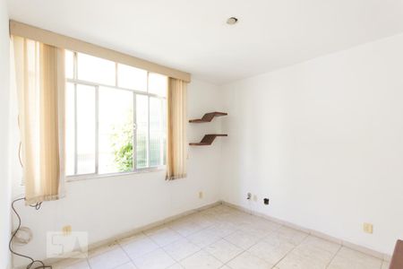 Sala de apartamento para alugar com 2 quartos, 55m² em Freguesia (jacarepaguá), Rio de Janeiro
