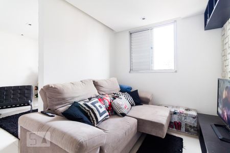 Sala de apartamento para alugar com 2 quartos, 65m² em Vila Bertioga, São Paulo