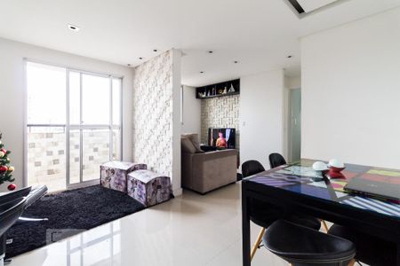Sala de apartamento para alugar com 2 quartos, 65m² em Vila Bertioga, São Paulo