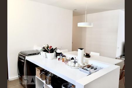 Cozinha de apartamento à venda com 3 quartos, 105m² em Santa Teresinha, Santo André