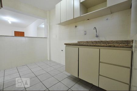 Apartamento para alugar com 70m², 2 quartos e 1 vaga Apartamento para alugar com 70m², 2 quartos e 1 vagaCozinha