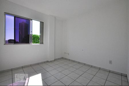 Apartamento para alugar com 70m², 2 quartos e 1 vaga Apartamento para alugar com 70m², 2 quartos e 1 vagaQuarto 2