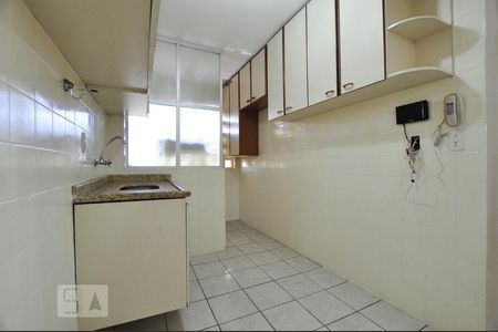 Apartamento para alugar com 70m², 2 quartos e 1 vaga Apartamento para alugar com 70m², 2 quartos e 1 vagaCozinha