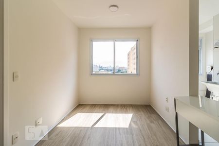 Sala de kitnet/studio para alugar com 1 quarto, 31m² em Água Branca, São Paulo