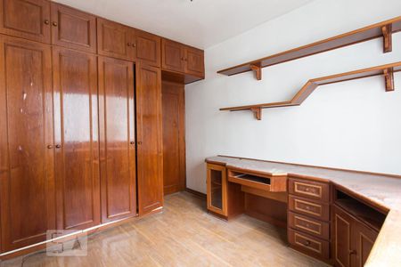 Quarto 01 de apartamento para alugar com 3 quartos, 120m² em Jardim Paulista, São Paulo