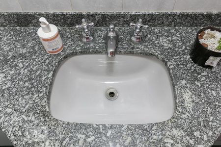 Detalhe do banheiro  de apartamento à venda com 3 quartos, 130m² em Vila Monumento, São Paulo