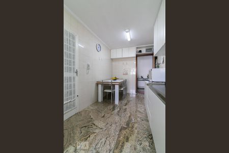 Apartamento à venda com 130m², 3 quartos e 2 vagasCozinha
