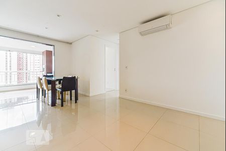 Apartamento para alugar com 65m², 2 quartos e 2 vagasSala