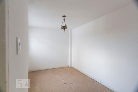 Casa à venda com 70m², 2 quartos e sem vagaEdícula / Quarto de serviço