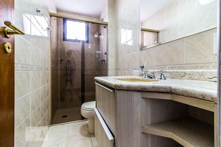 Banheiro de apartamento à venda com 4 quartos, 98m² em Perdizes, São Paulo