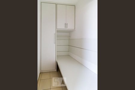 Apartamento à venda com 98m², 4 quartos e 2 vagasÁrea de serviço