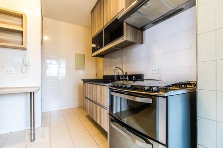 Apartamento à venda com 98m², 4 quartos e 2 vagasCozinha