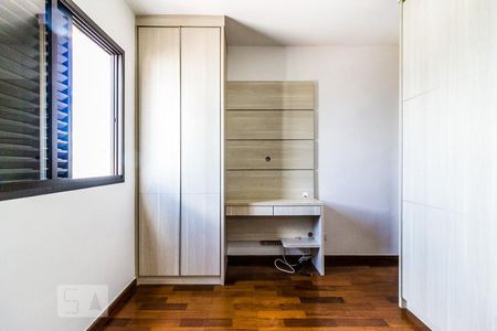 Apartamento à venda com 98m², 4 quartos e 2 vagasSuíte
